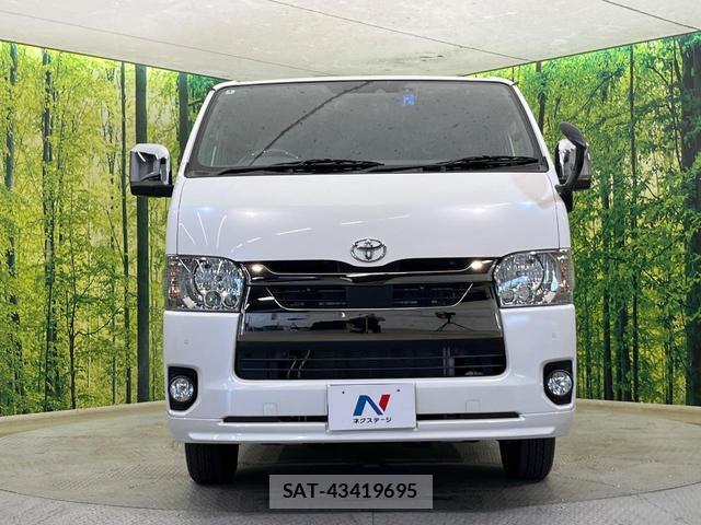 Toyota HIACE VAN 2021-04 8053751-13