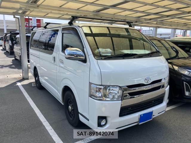 Toyota HIACE VAN 2018-01 8053903-1