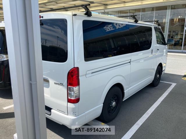 Toyota HIACE VAN 2018-01 8053903-13