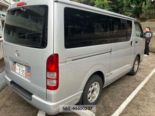Toyota HIACE VAN 2011-01 8054012-12
