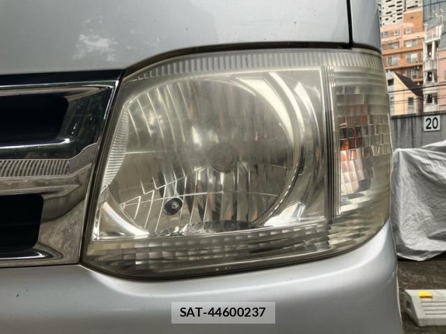 Toyota HIACE VAN 2011-01 8054012-2