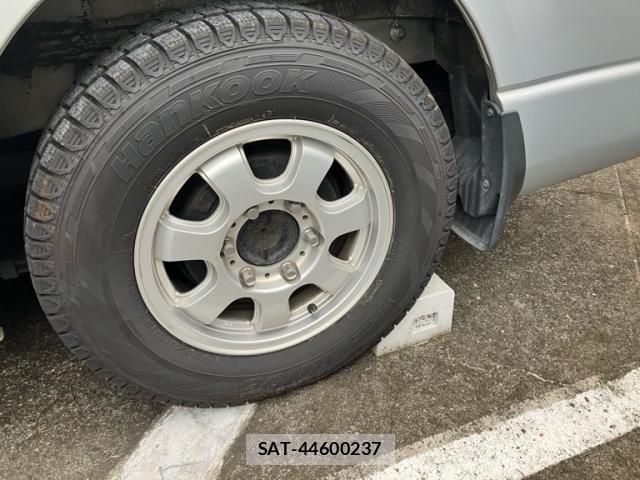 Toyota HIACE VAN 2011-01 8054012-6