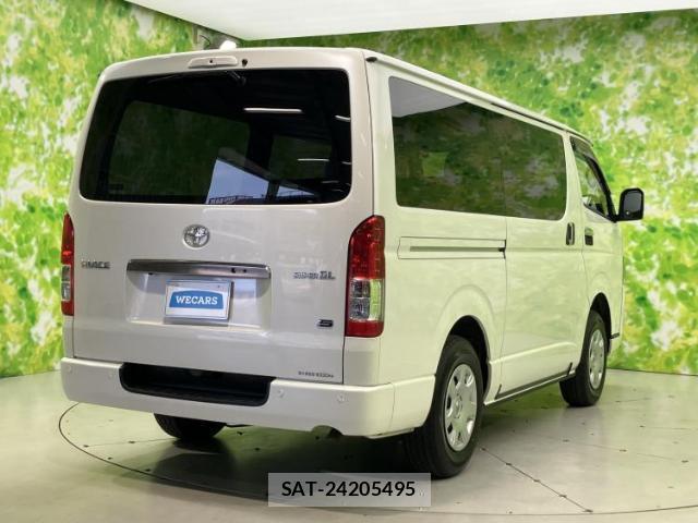 Toyota HIACE VAN 2025-07 8054513-2