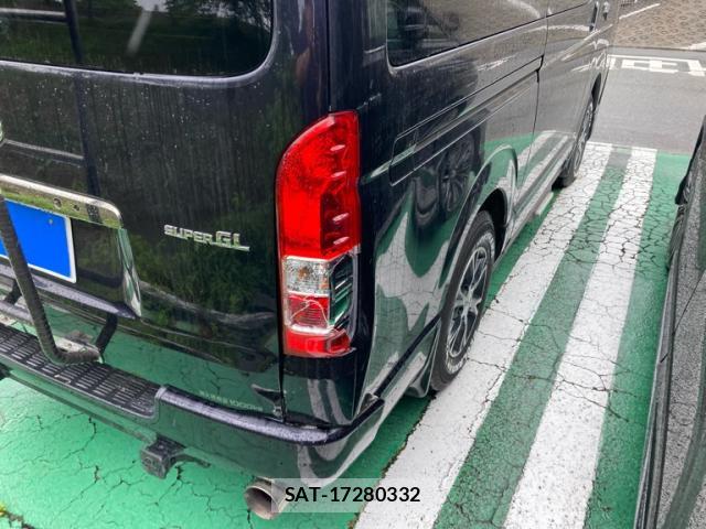 Toyota HIACE VAN 2015-05 8054550-12
