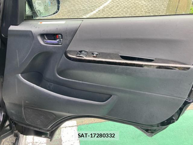 Toyota HIACE VAN 2015-05 8054550-16