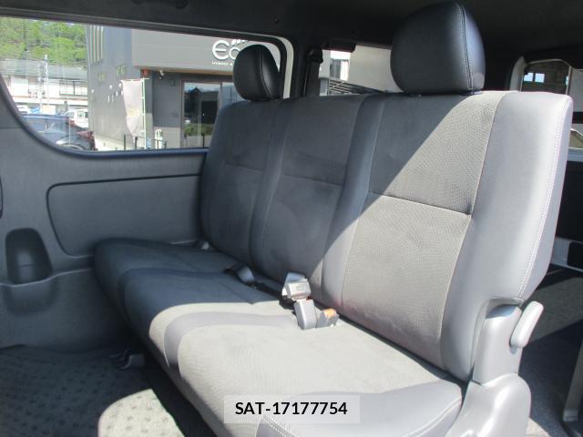 Toyota HIACE VAN 2026-06 8054900-15