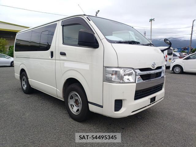 Toyota HIACE VAN 2021-06 8055308-1