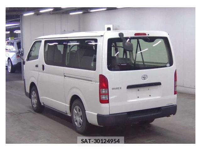 Toyota HIACE VAN 2017-05 8055347-1