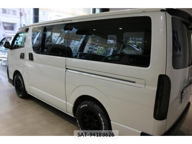 Toyota HIACE VAN 2013-10 8055507-12