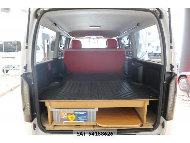 Toyota HIACE VAN 2013-10 8055507-18