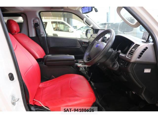 Toyota HIACE VAN 2013-10 8055507-5