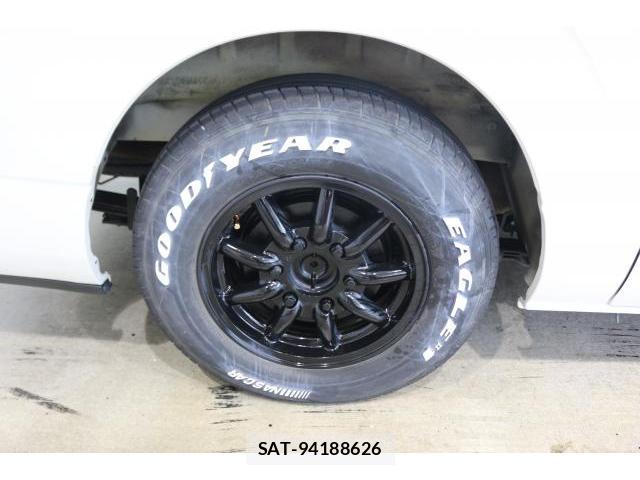 Toyota HIACE VAN 2013-10 8055507-8