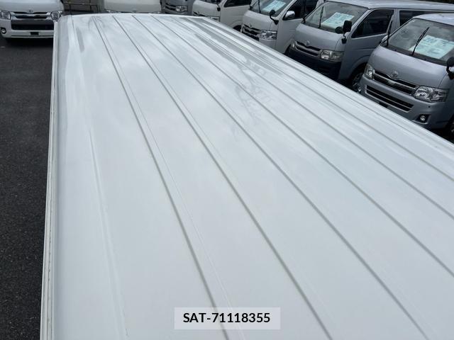 Toyota HIACE VAN 2014-03 8055521-13