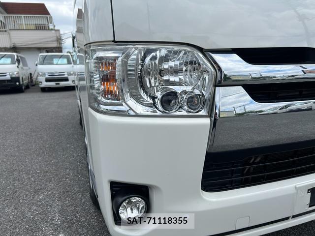 Toyota HIACE VAN 2014-03 8055521-14