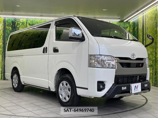 Toyota HIACE VAN 2025-06 8055770-15