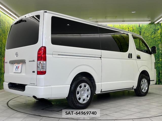 Toyota HIACE VAN 2025-06 8055770-16