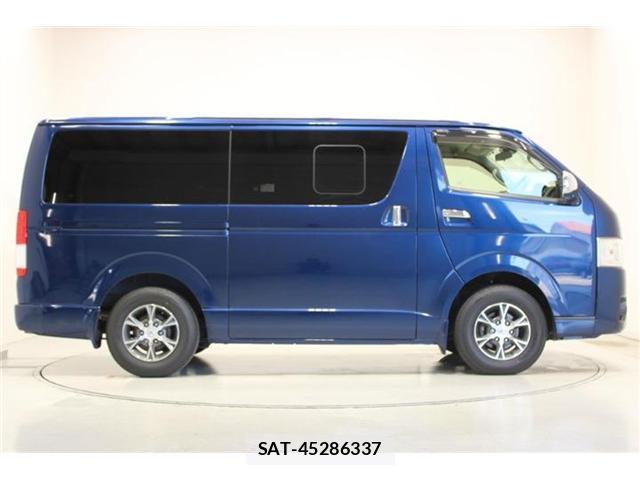 Toyota HIACE VAN 2019-05 8055895-13