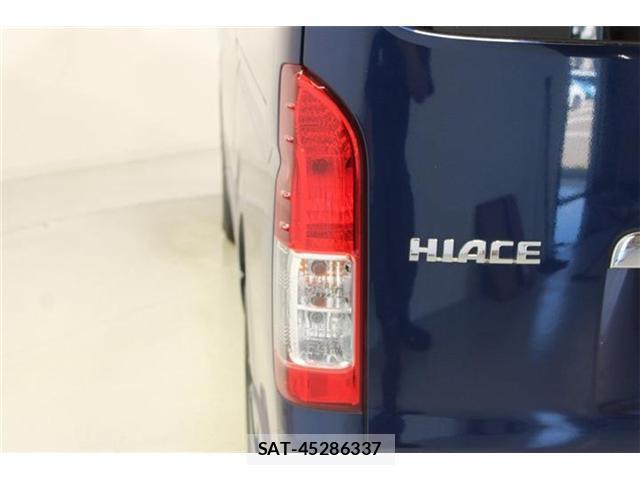 Toyota HIACE VAN 2019-05 8055895-18