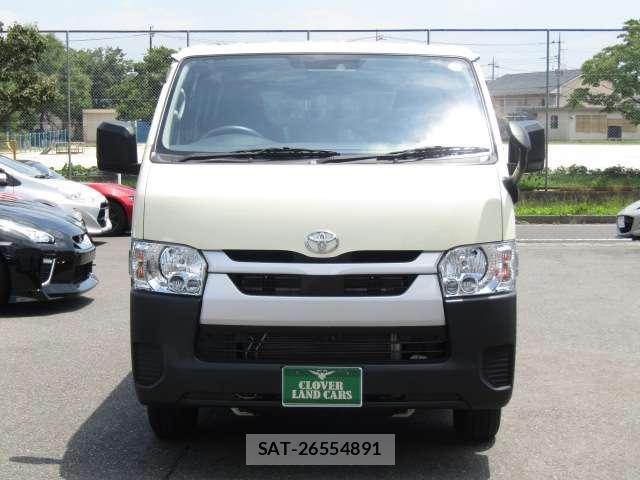 Toyota HIACE VAN 2023-11 8056049-13