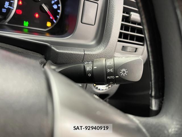 Toyota HIACE WAGON 2019-06 8055150-12