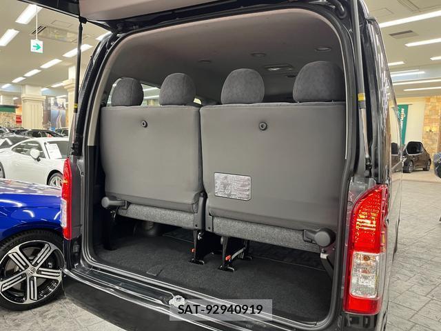 Toyota HIACE WAGON 2019-06 8055150-8