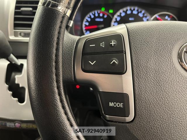 Toyota HIACE WAGON 2019-06 8055150-9