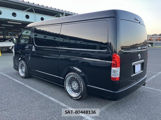 Toyota HIACE WAGON 2021-09 8055813-1