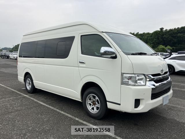 Toyota HIACE WAGON 2018-03 8055815-0