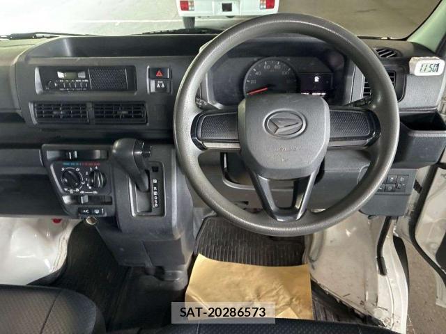 Daihatsu HIJET CARGO 2022-06 8055115-4