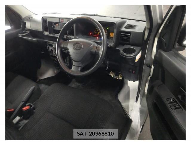 Daihatsu HIJET CARGO 2021-03 8055342-1