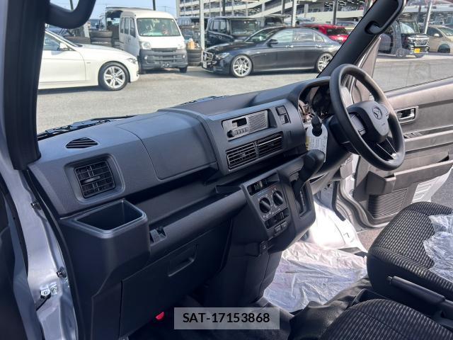 Daihatsu HIJET CARGO 2025-12 8055657-9
