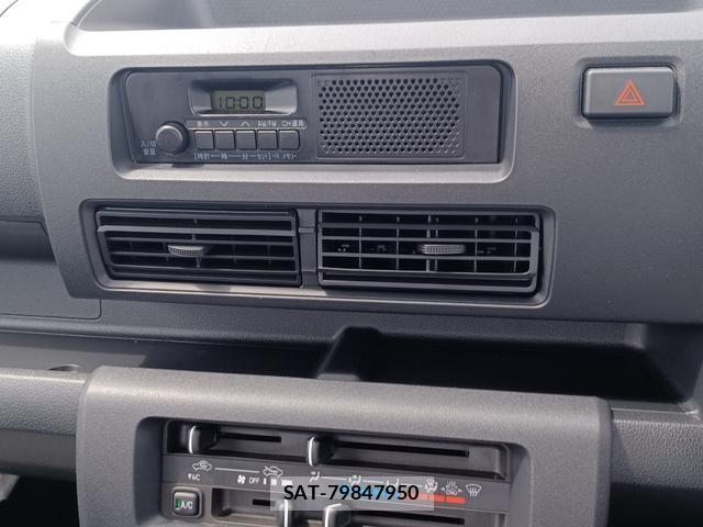 Daihatsu HIJET TRUCK 2025-10 8054055-13