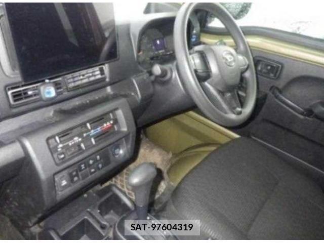 Daihatsu HIJET TRUCK 2022-10 8054208-2