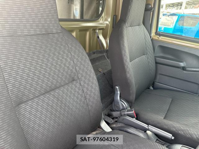 Daihatsu HIJET TRUCK 2022-10 8054208-5