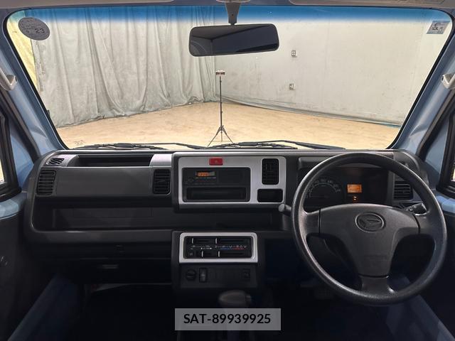 Daihatsu HIJET TRUCK 2018-02 8054437-1