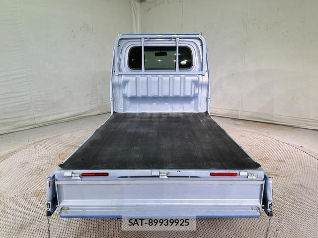 Daihatsu HIJET TRUCK 2018-02 8054437-16