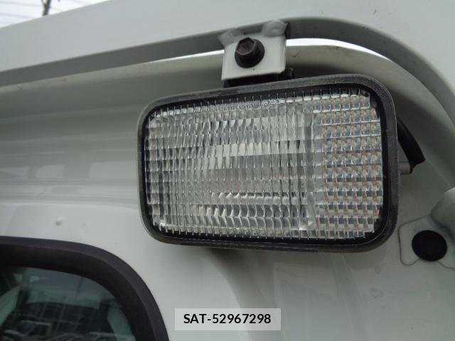 Daihatsu HIJET TRUCK 2014-08 8055721-11