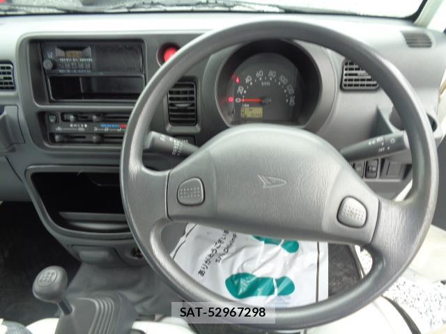 Daihatsu HIJET TRUCK 2014-08 8055721-2