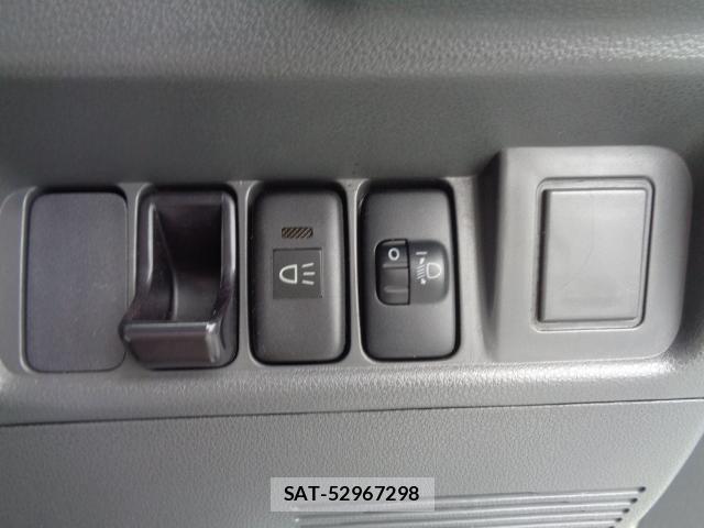 Daihatsu HIJET TRUCK 2014-08 8055721-7