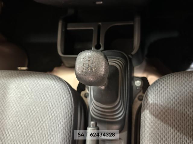 Daihatsu HIJET TRUCK 2021-05 8056297-3