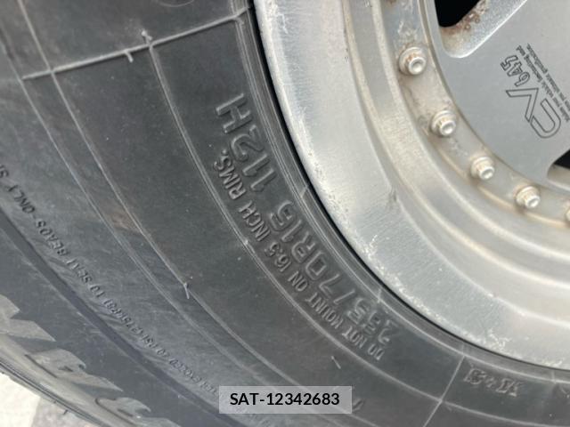 Toyota HILUX SURF 2006-05 8053934-6