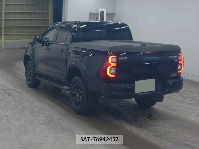 Toyota HILUX 2024-03 8053272-1