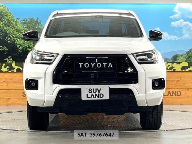 Toyota HILUX 2022-05 8054496-13