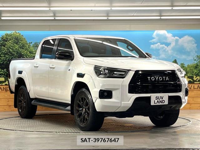 Toyota HILUX 2022-05 8054496-15