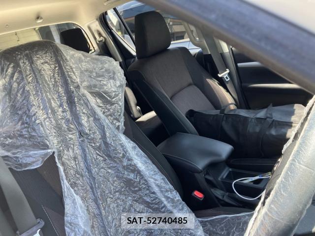 Toyota HILUX 2018-11 8055104-11