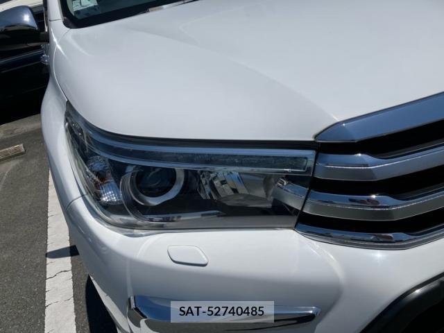 Toyota HILUX 2018-11 8055104-13