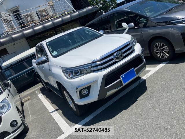 Toyota HILUX 2018-11 8055104-2
