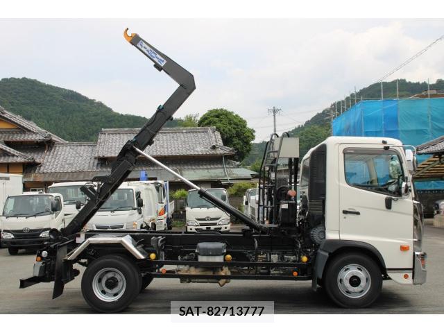 Hino RANGER 2021-05 8053261-4