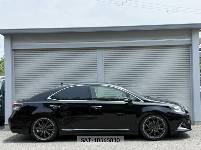 Lexus HS 2013-06 8053243-10