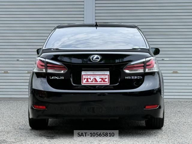 Lexus HS 2013-06 8053243-7